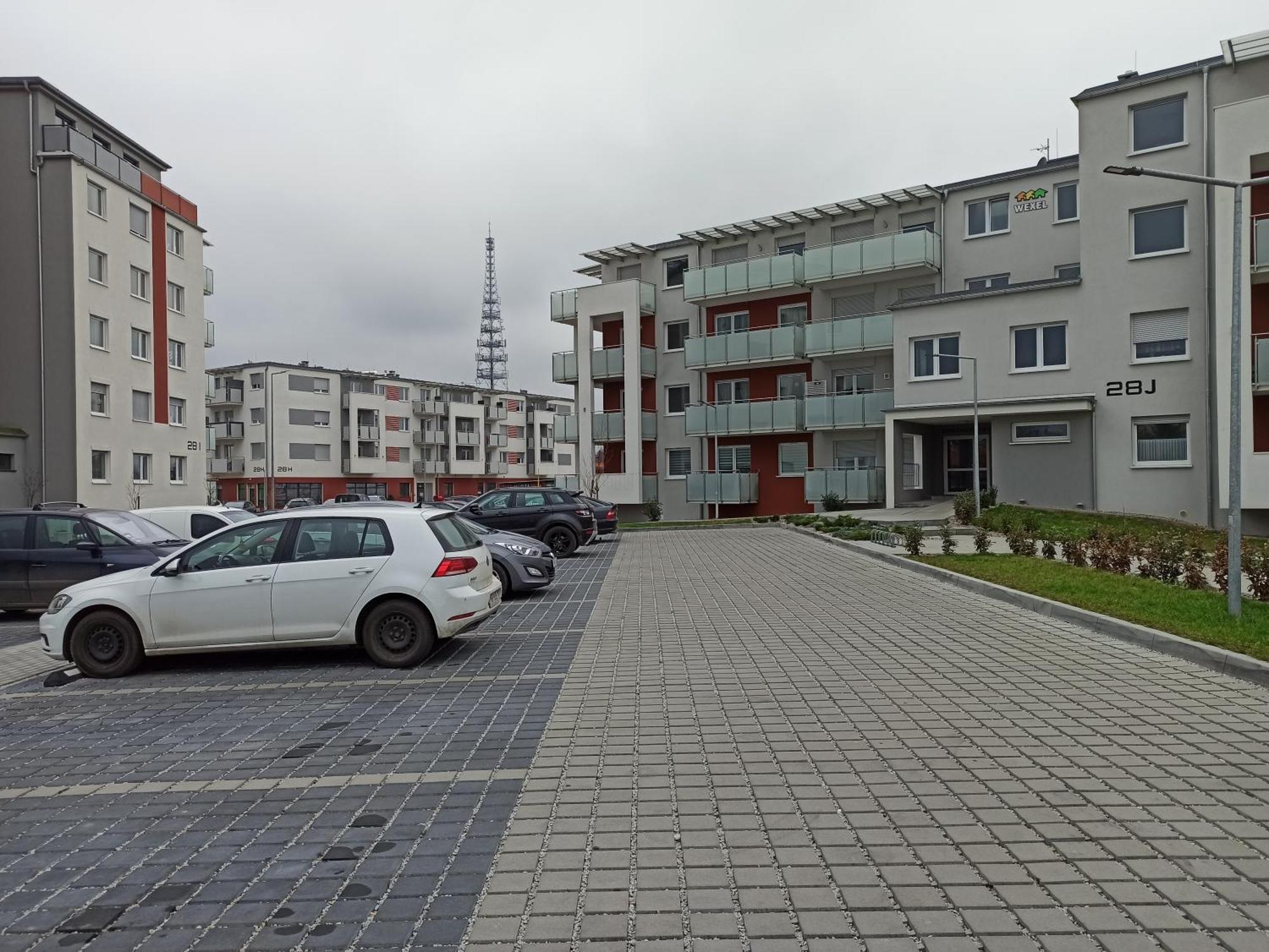 Apartamenty Wrzesnia III Exteriör bild